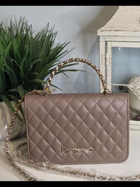BeBe Quilted Top-Handle Crossbody Bag in Taupe